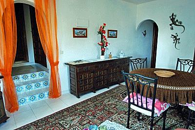 Wohnen in FeWo-Poolterrasse